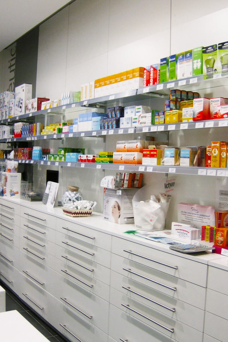 farmacia-caelles-img07-caad-retail-design-barcelona